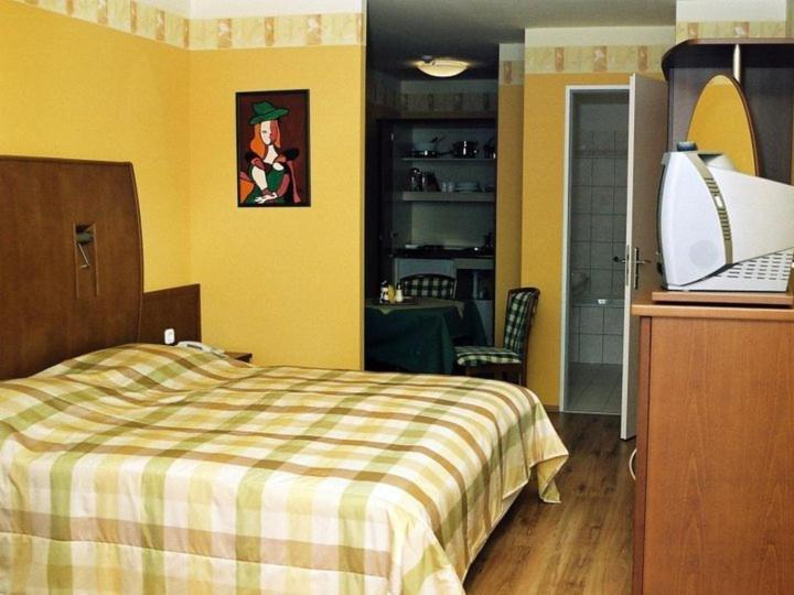 Sunset Motel Szombathely Rom bilde